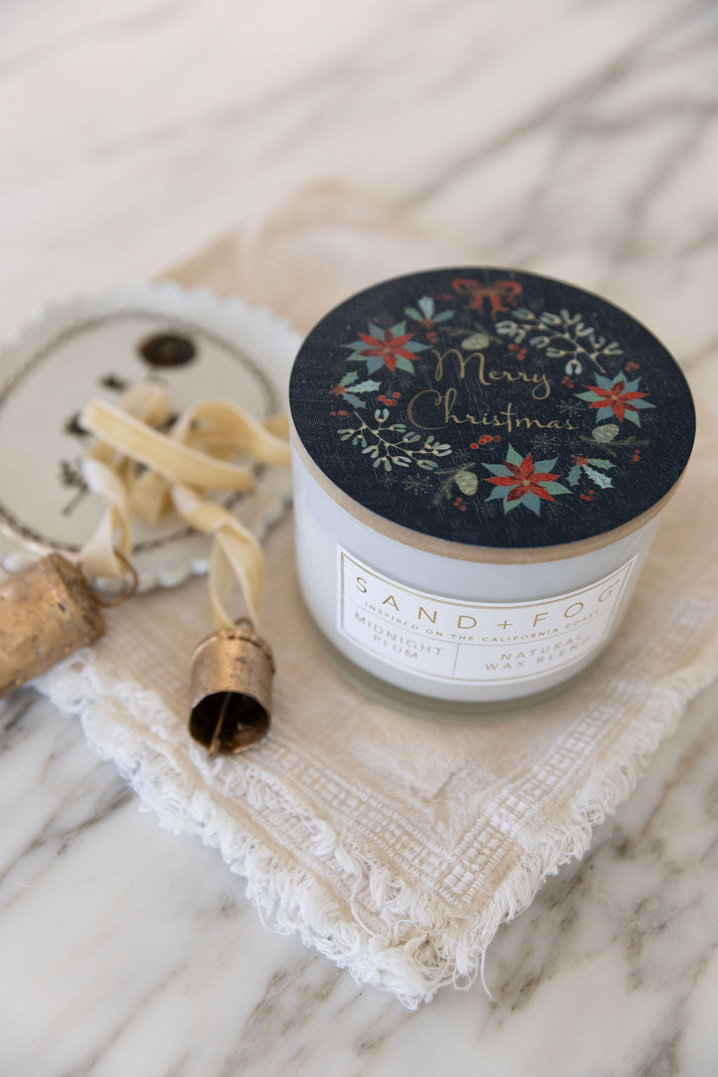 Midnight Plum 12 oz scented candle