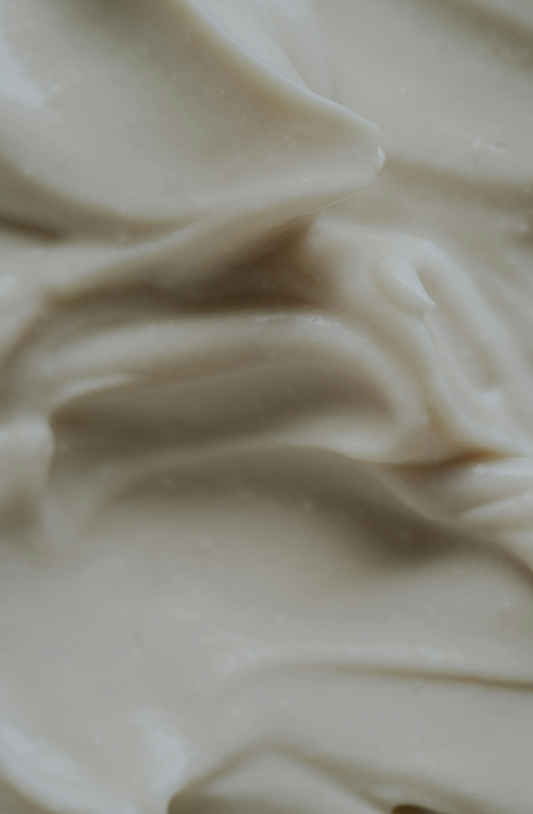 Sand + Paws White Vanilla 12 oz scented candle