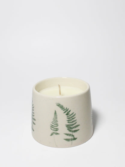Eucalyptus Natural Home 7 oz scented candle